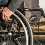 Trasporto disabili privato: come prenotarlo