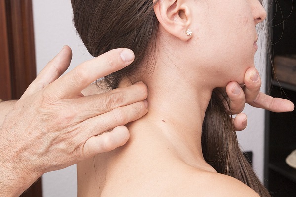 Cervicale: cause e rimedi